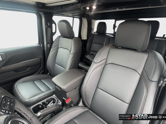 New 2026 Jeep Gladiator Sport AWD/4WD image 10