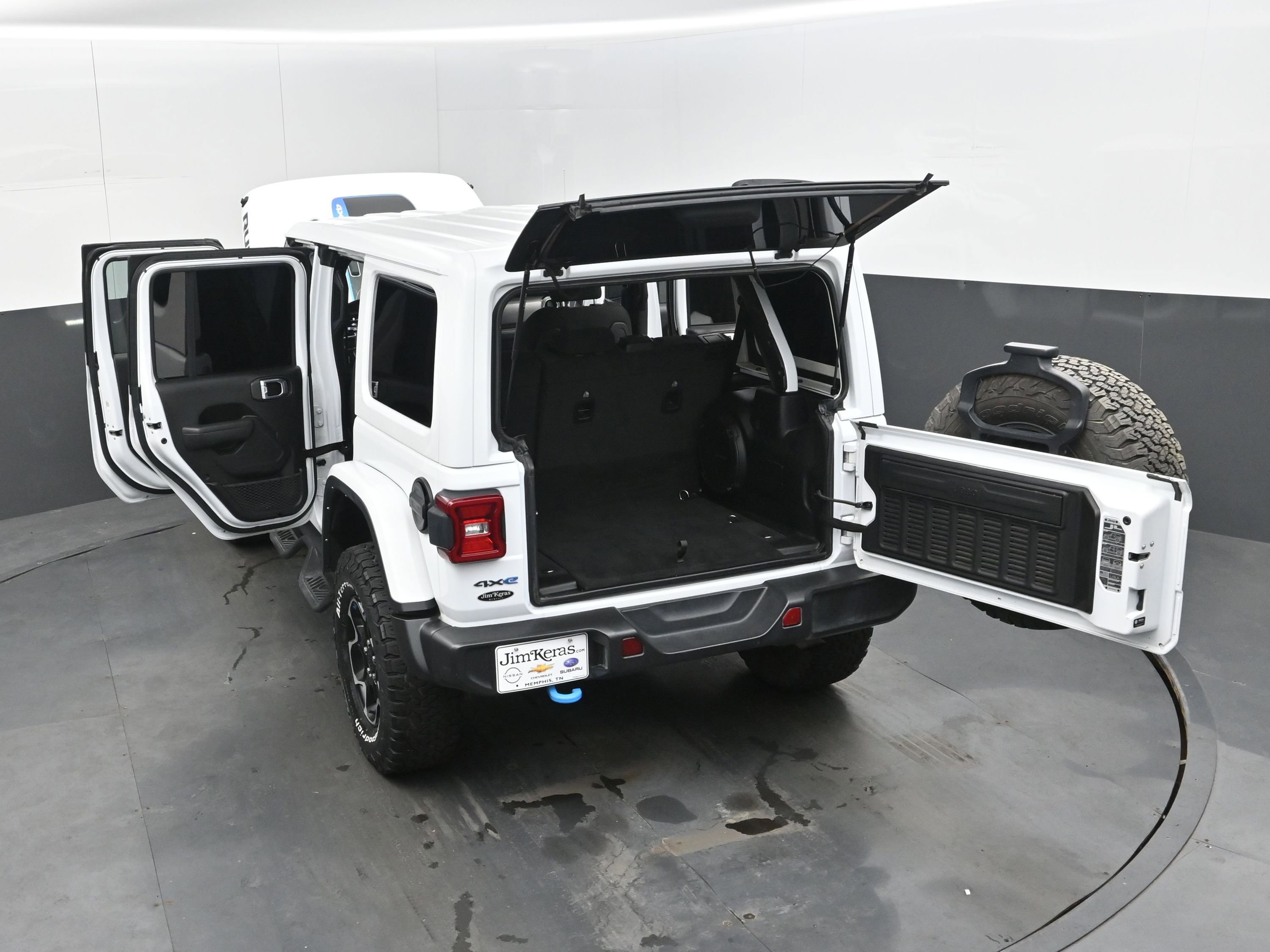 Used 2023 Jeep Wrangler Unlimited Rubicon 4xe w/ Cold Weather Group image 47