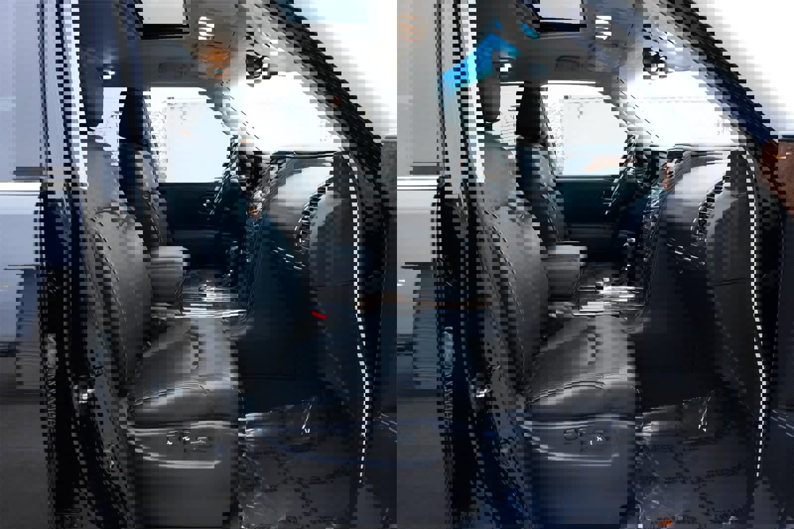 Used 2015 INFINITI QX80 Luxe w/ 22" Wheel Package image 24