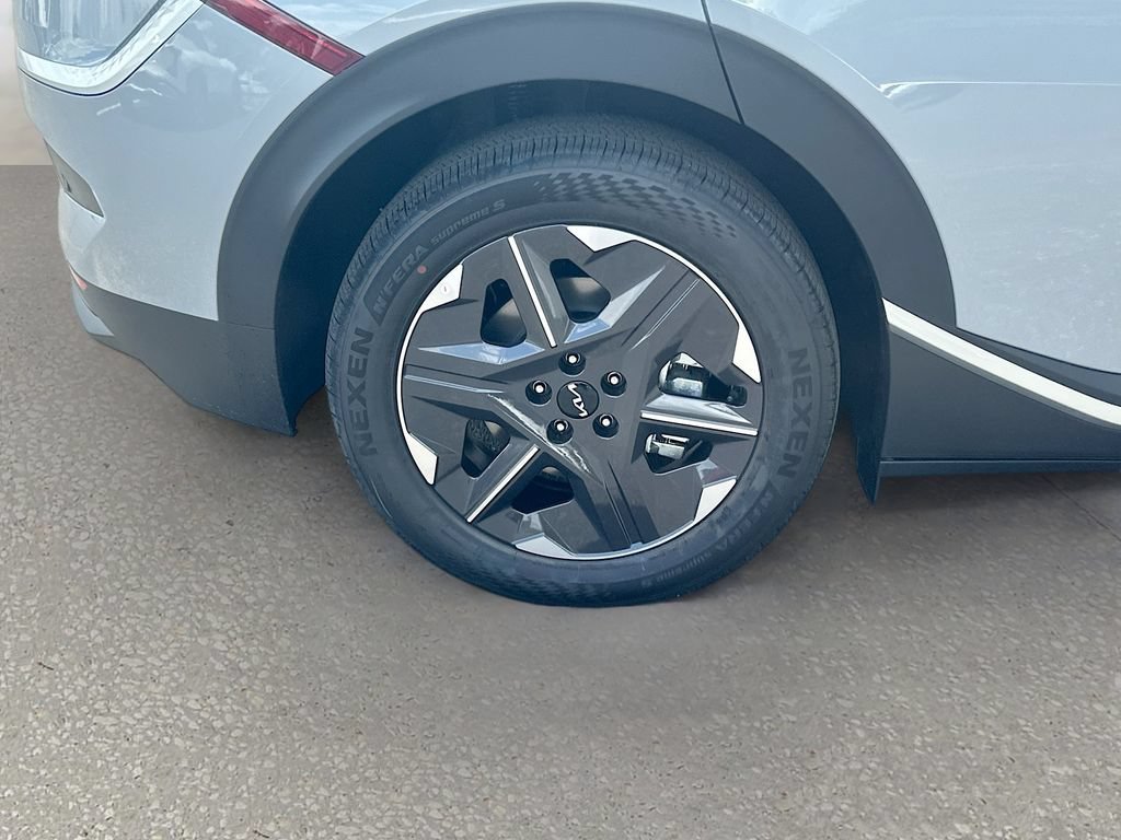 New 2026 Kia EV6 Light RWD image 30
