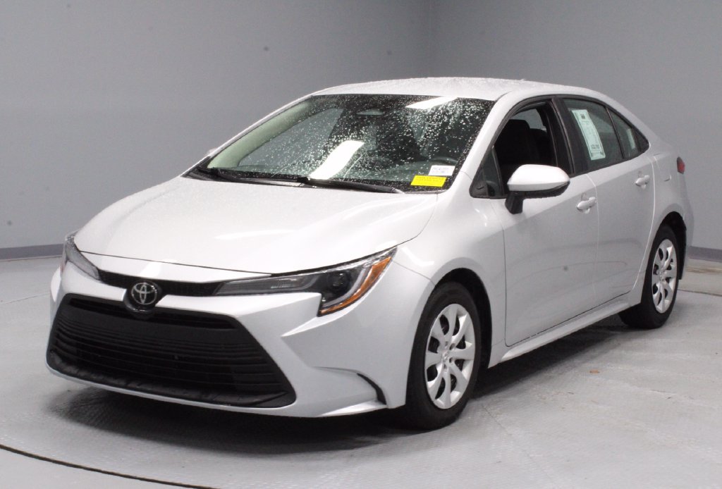 Used 2024 Toyota Corolla LE FWD image 7