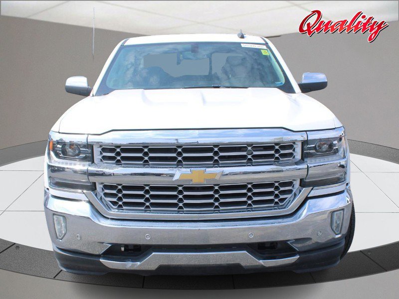 Used 2018 Chevrolet Silverado 1500 LTZ w/ Sport Package AWD/4WD image 10