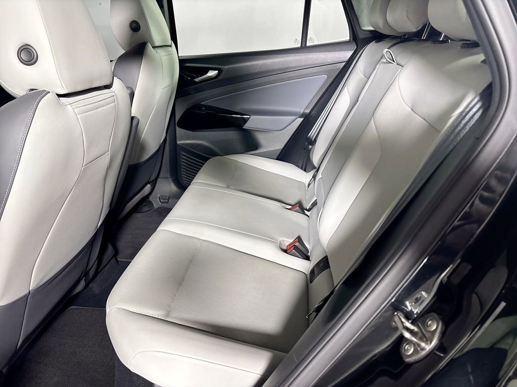 Used 2021 Volkswagen ID.4 Pro S w/ Gradient Package image 21