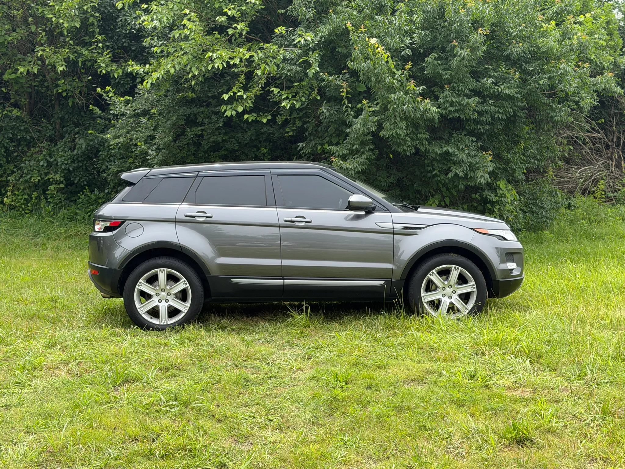 Used 2015 Land Rover Range Rover Evoque Pure Plus AWD/4WD image 5