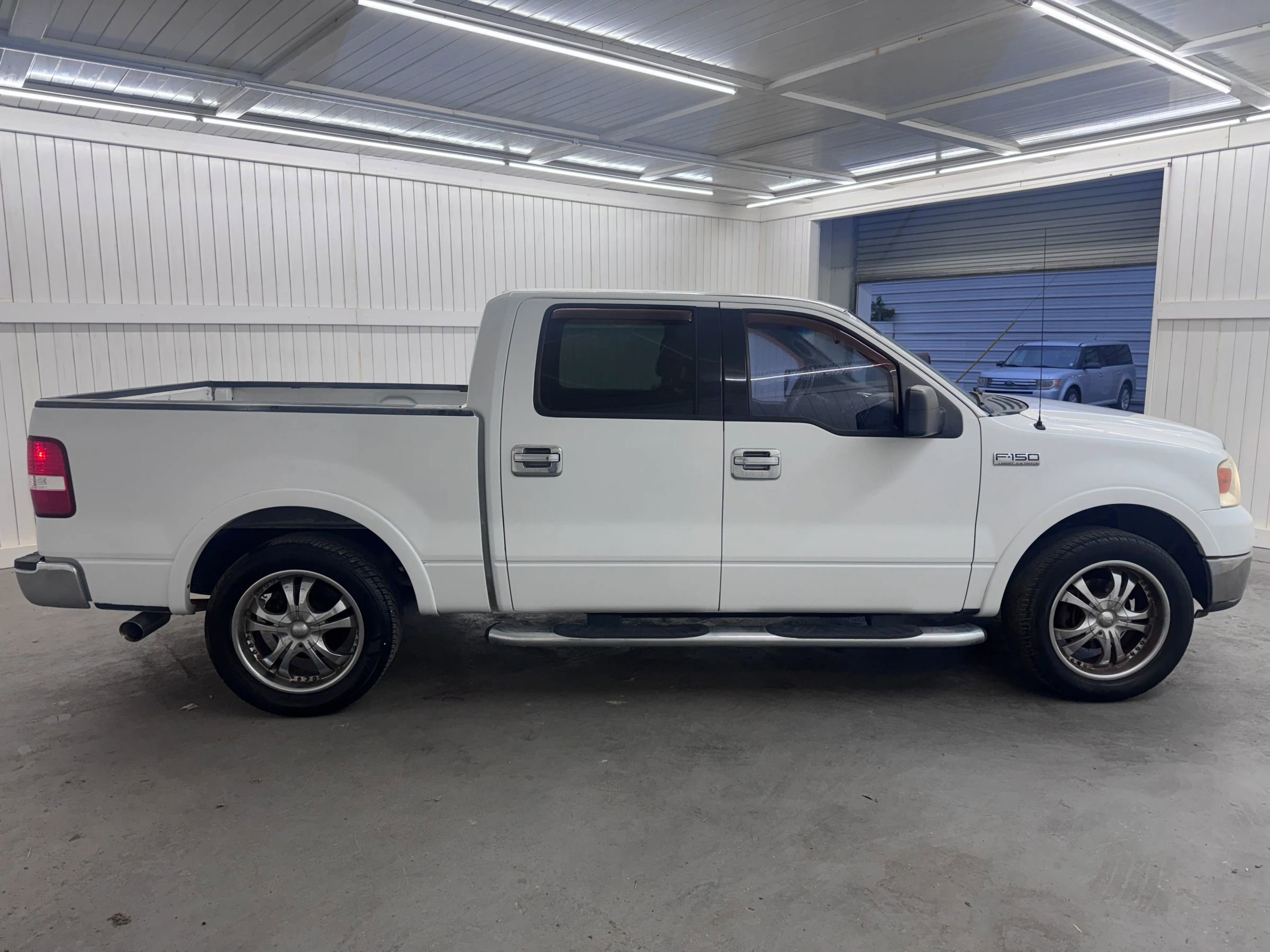 Used 2004 Ford F150 XLT RWD image 4