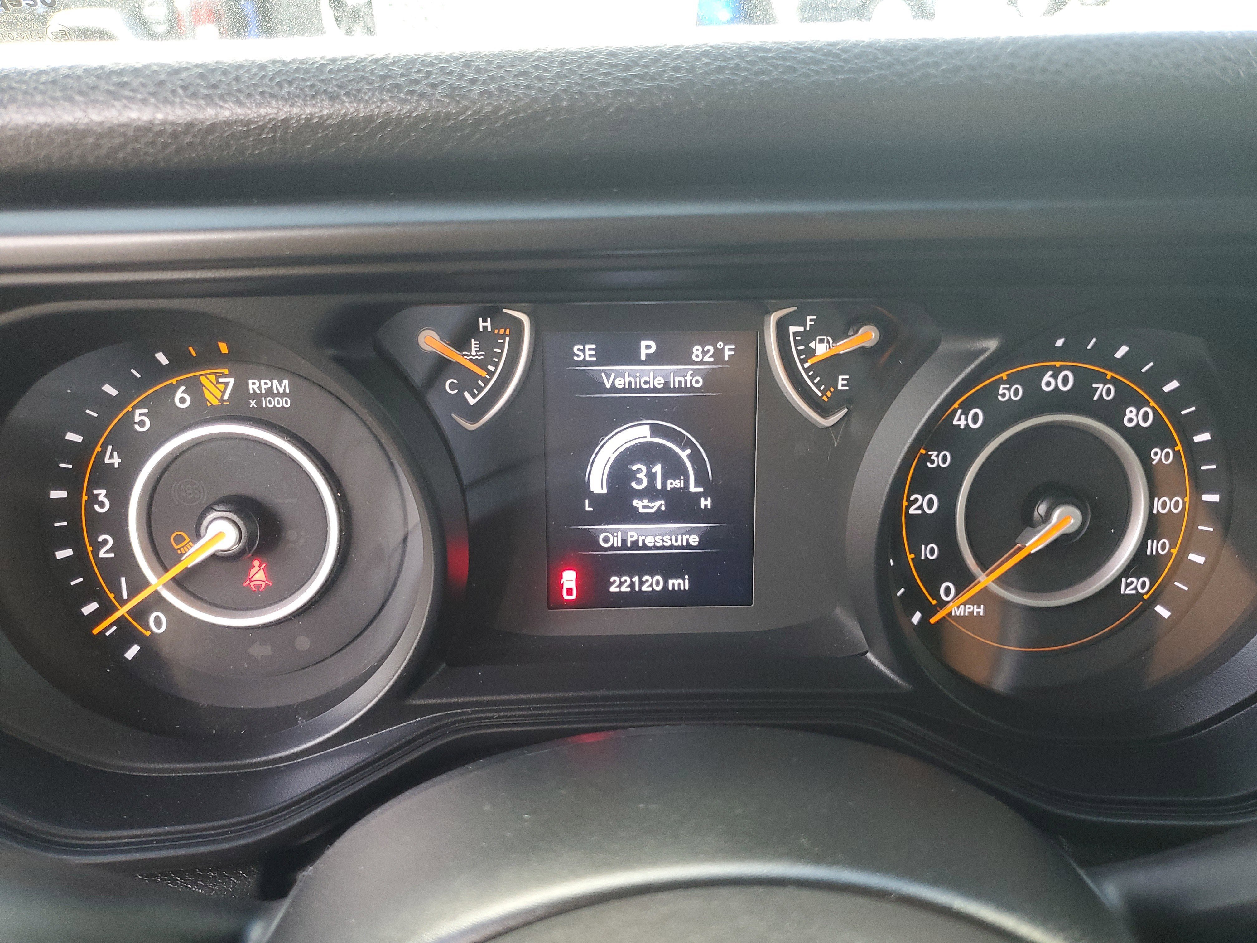 Used 2025 Jeep Gladiator Sport AWD/4WD image 17