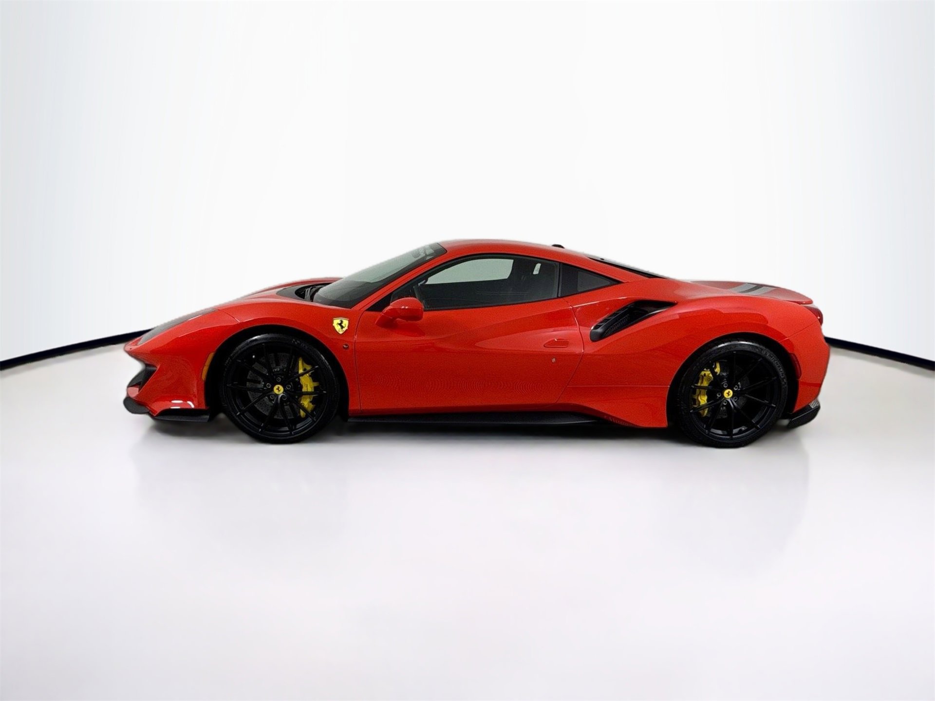 Certified 2020 Ferrari 488 Pista Coupe image 4