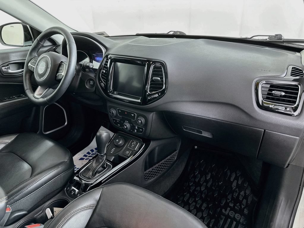 Certified 2018 Jeep Compass Limited AWD/4WD image 34