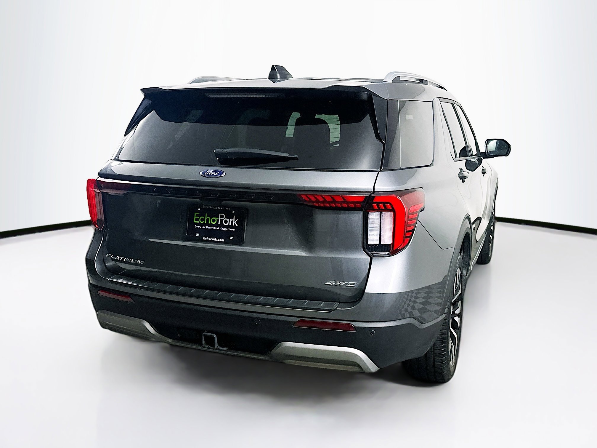 Used 2025 Ford Explorer Platinum w/ LUX Leather Package AWD/4WD image 9