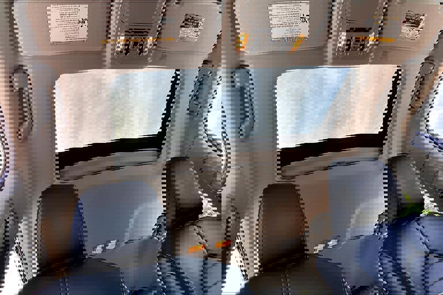 Used 2022 Toyota Highlander XLE image 14