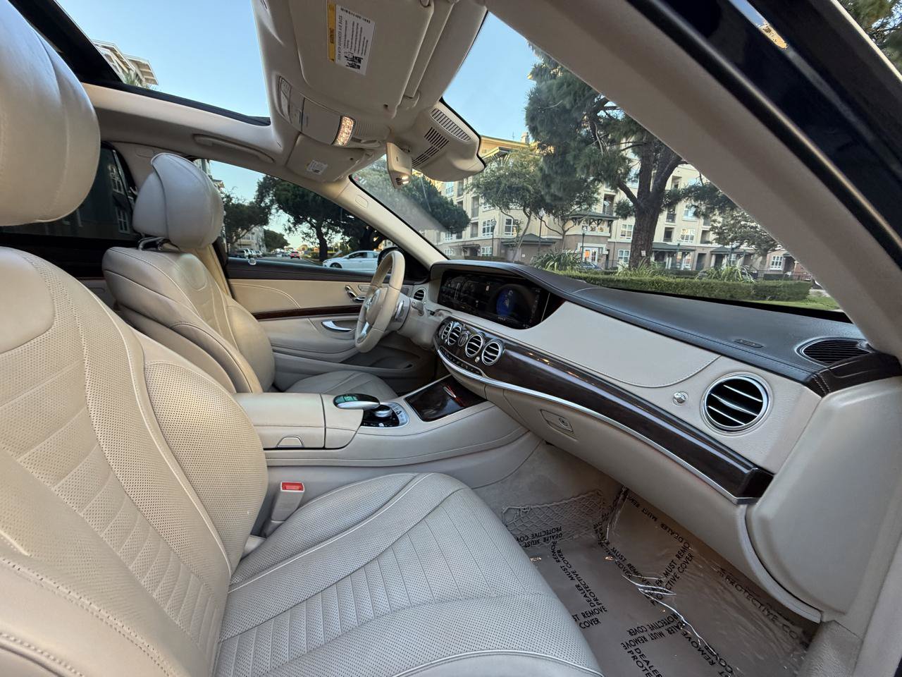 Used 2019 Mercedes-Benz S 560 Sedan image 90