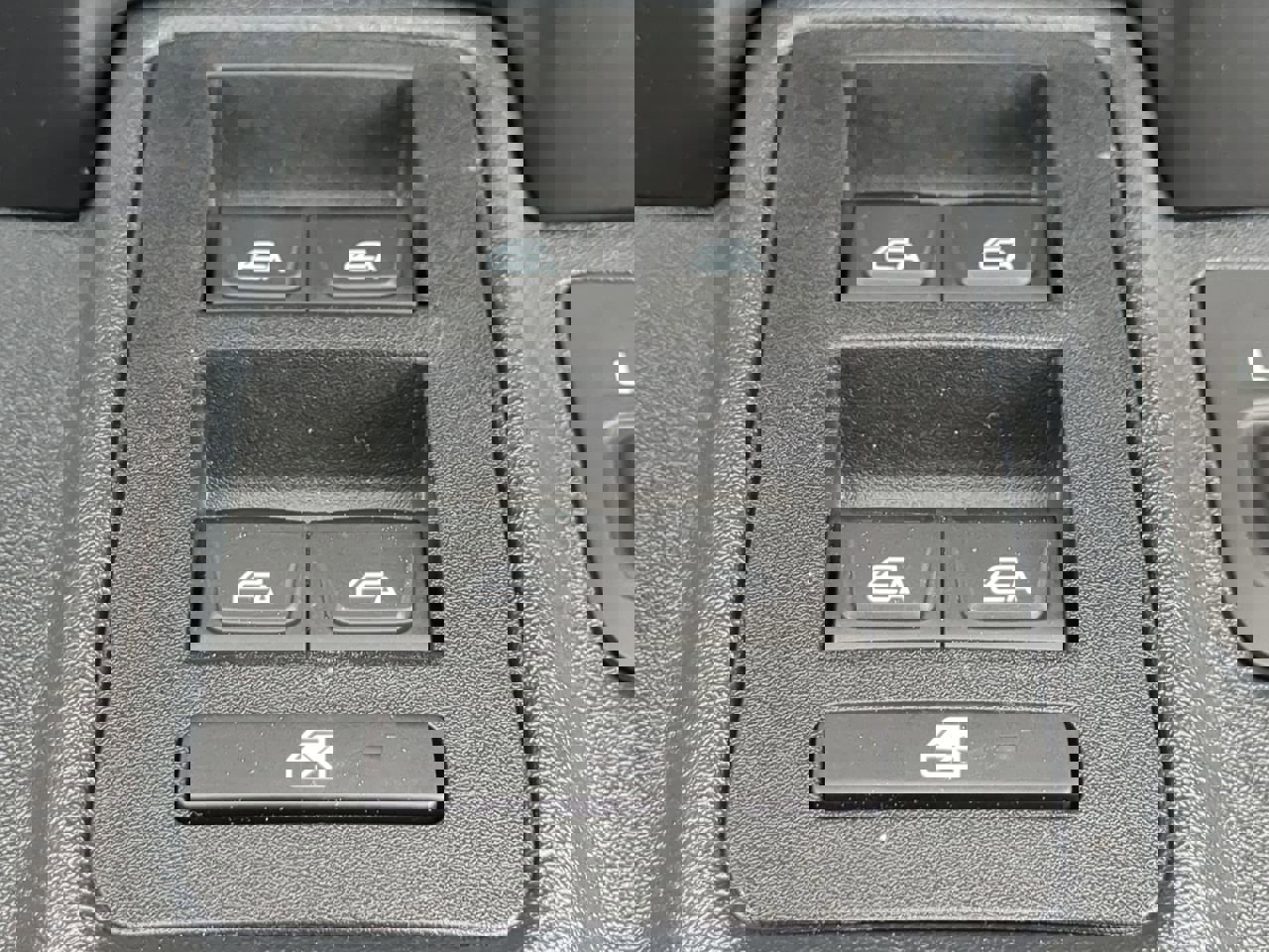 New 2026 Ford Bronco Outer Banks image 22