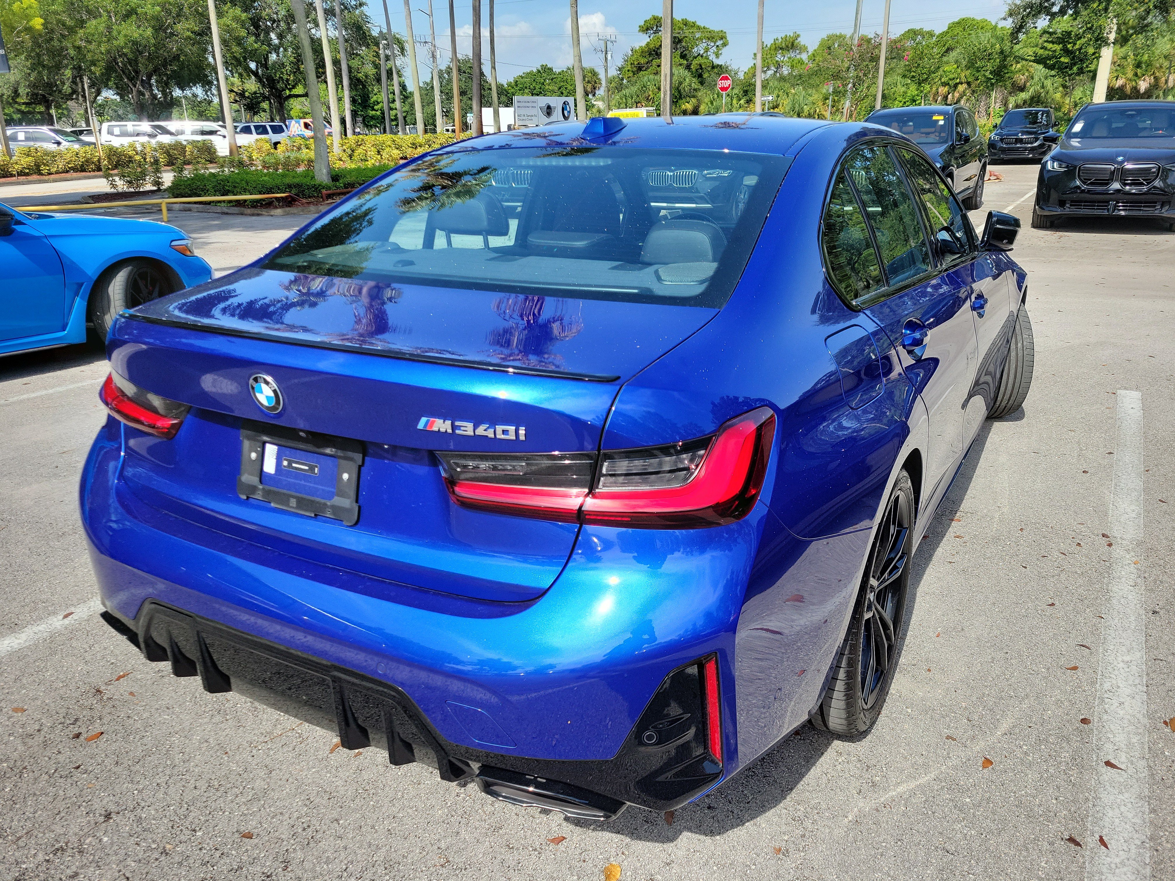 Used 2024 BMW M340i w/ Premium Package RWD image 7