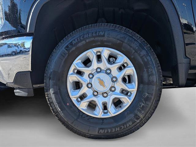 New 2026 Chevrolet Silverado 2500 LT image 18