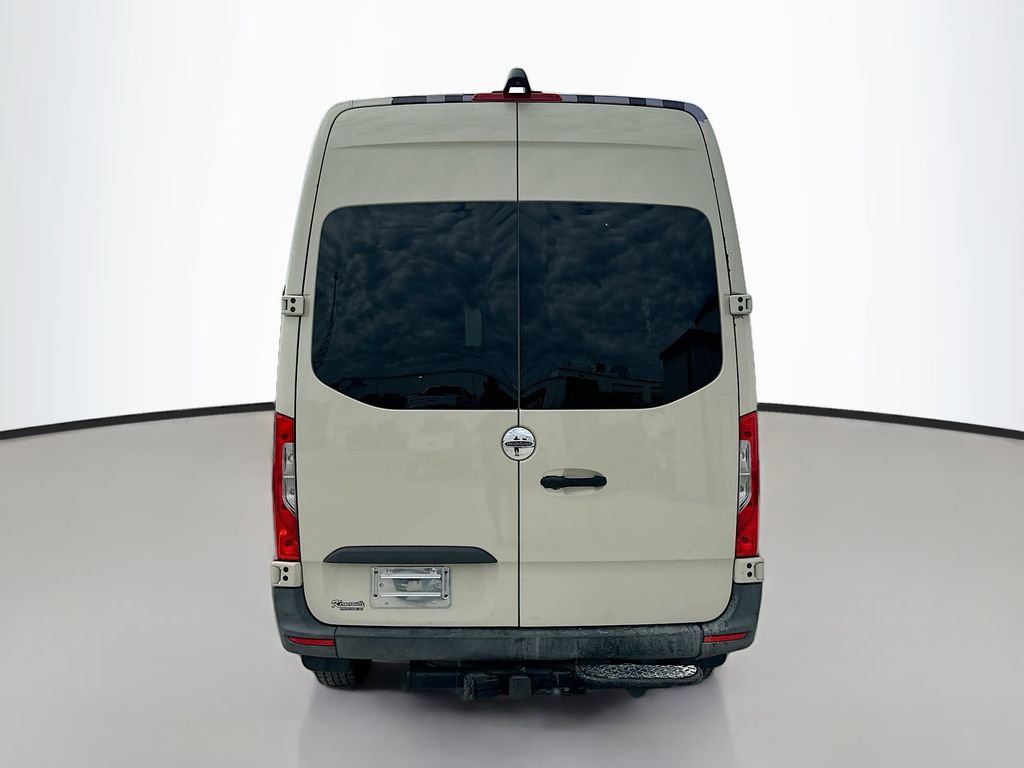 Used 2019 Freightliner Sprinter 144 image 6