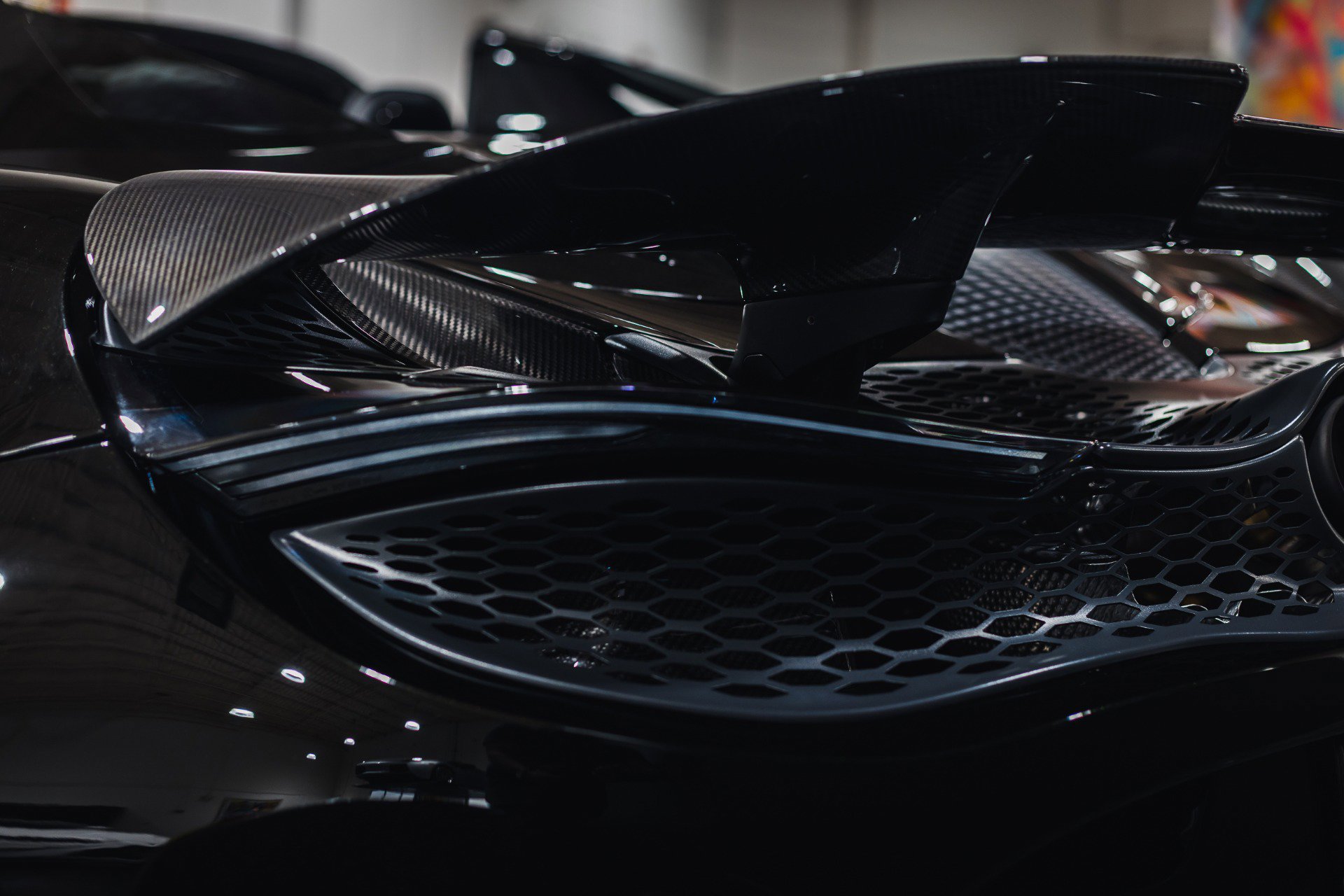 Used 2024 McLaren 750S Spider RWD image 36