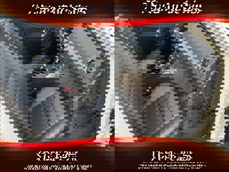 Used 2013 Mercedes-Benz C 250 Sedan image 15