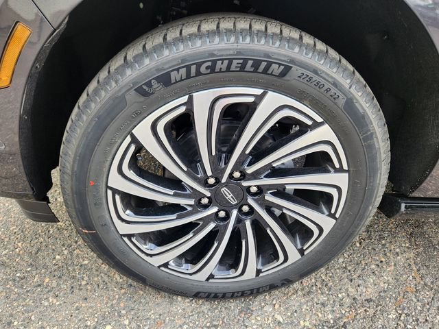 New 2025 Lincoln Navigator L Black Label image 19