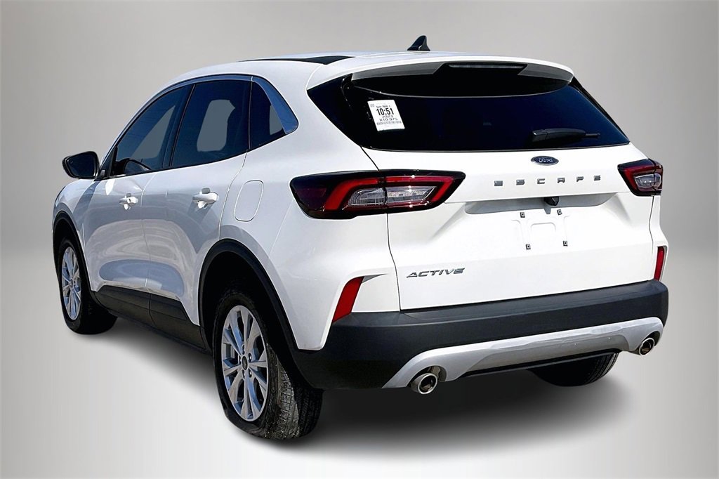 Used 2023 Ford Escape Active image 4