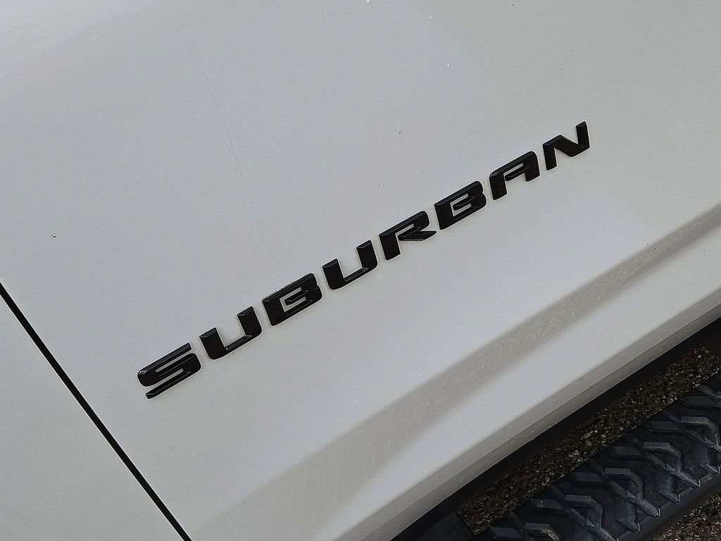 Used 2021 Chevrolet Suburban Z71 w/ Rear Media and Nav Package image 12