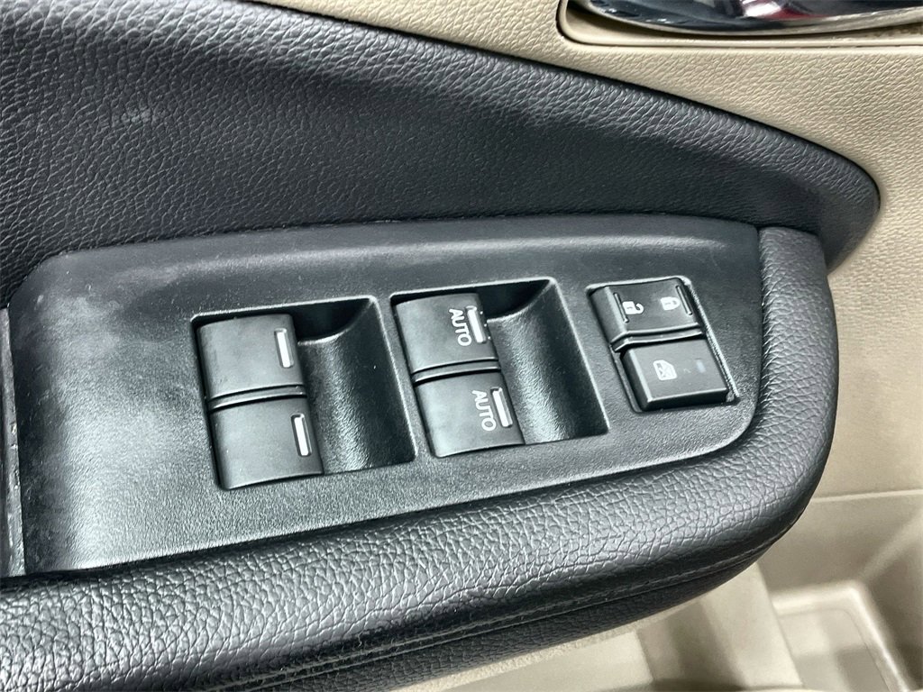 Used 2022 Honda Pilot Special Edition image 12