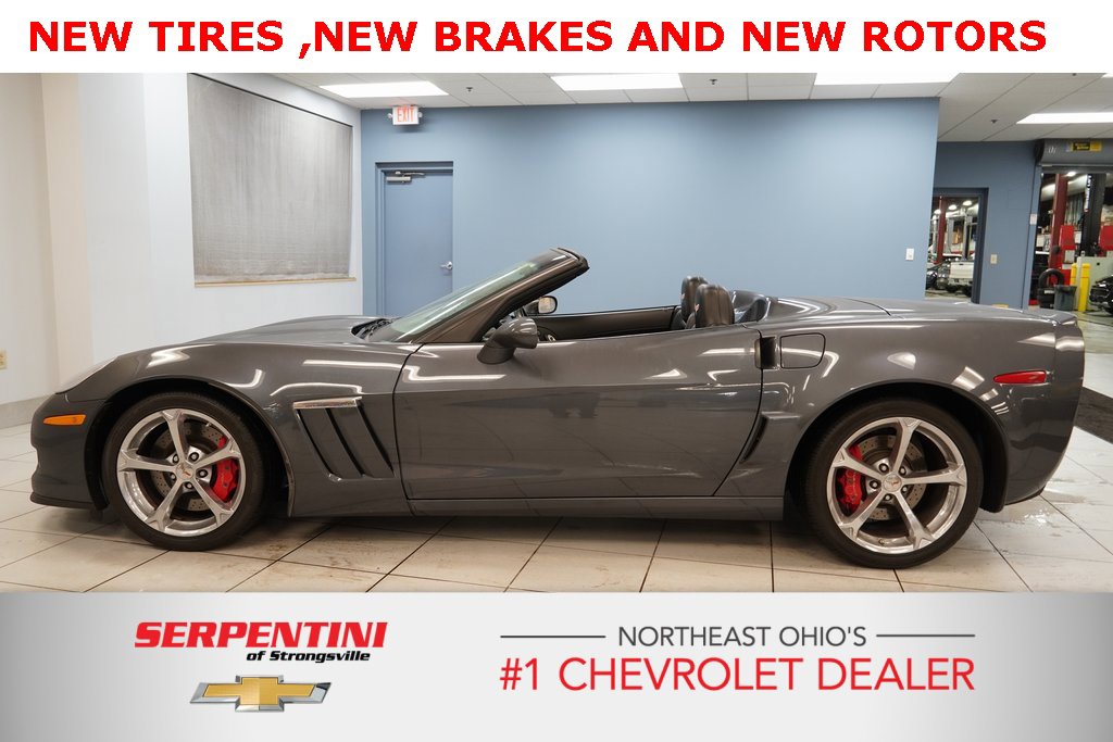Used 2013 Chevrolet Corvette Grand Sport w/ 3LT Preferred Equipment Group image 2
