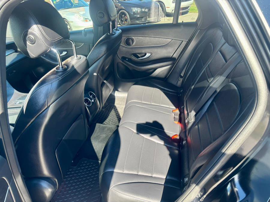 Used 2020 Mercedes-Benz GLC 300 4MATIC image 13