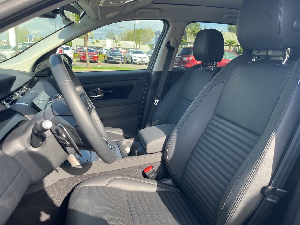 Certified 2025 Land Rover Discovery Sport S AWD/4WD image 12