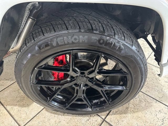 Used 2015 Mercedes-Benz G 63 AMG 4MATIC image 25