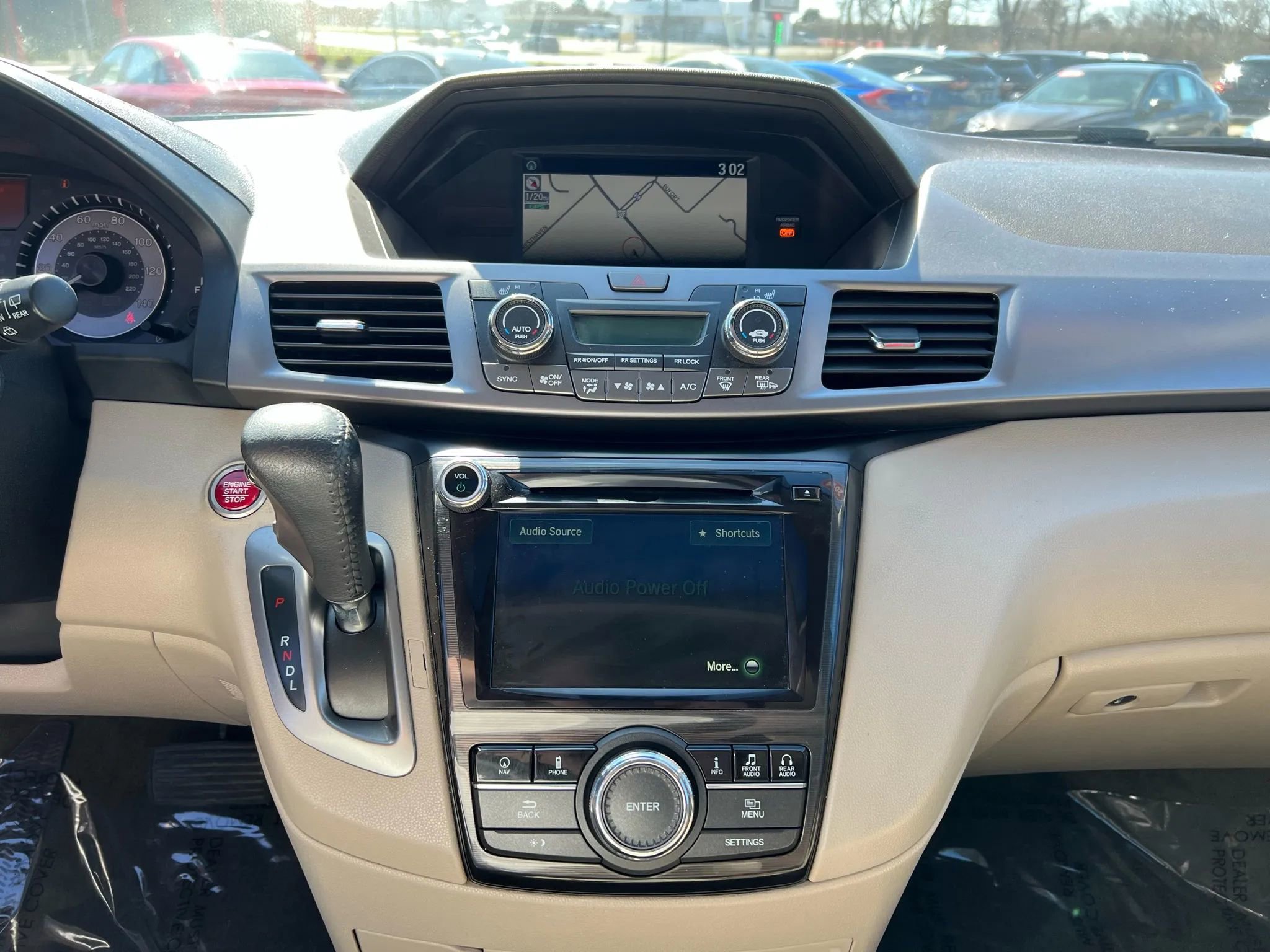 Used 2014 Honda Odyssey Touring image 13