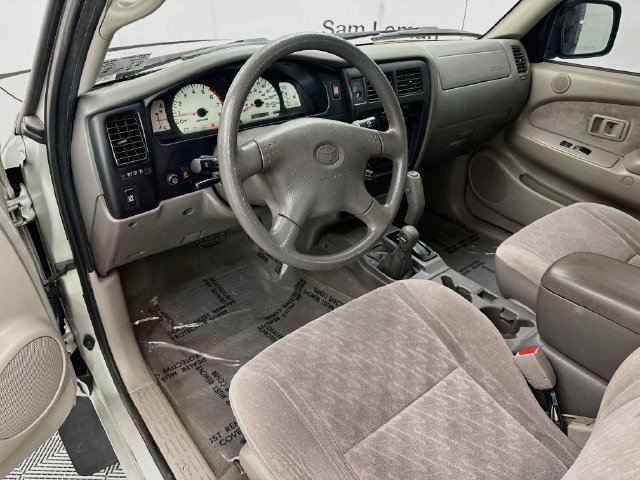 Used 2003 Toyota Tacoma 4x4 Xtracab V6 w/ Convenience Pkg image 18