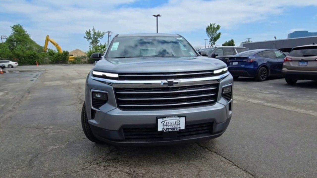 New 2025 Chevrolet Traverse LT w/ LPO, Floor Liner Package image 28