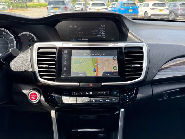 Used 2017 Honda Accord Touring image 25