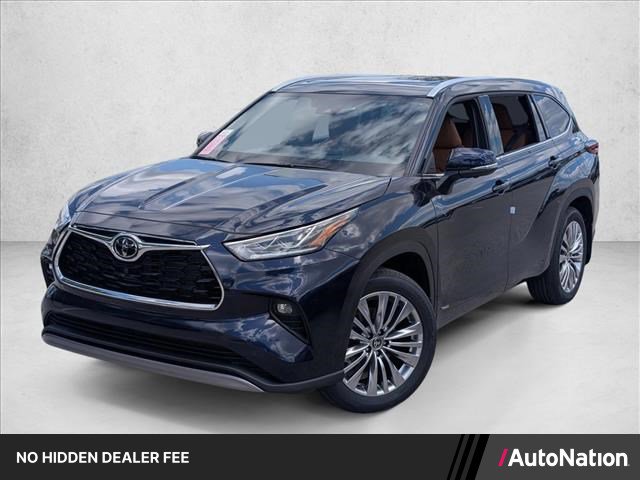 New 2026 Toyota Highlander Platinum