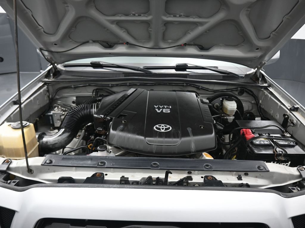 Used 2005 Toyota Tacoma PreRunner image 46