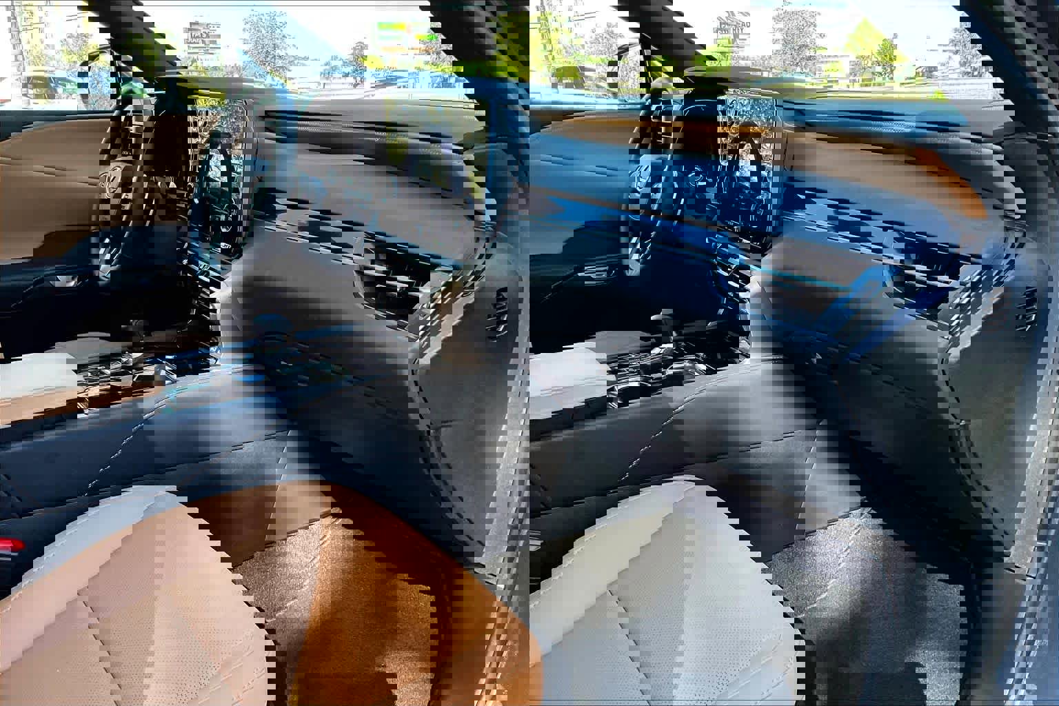 Used 2025 Lexus RX 350 FWD w/ Technology Package image 18