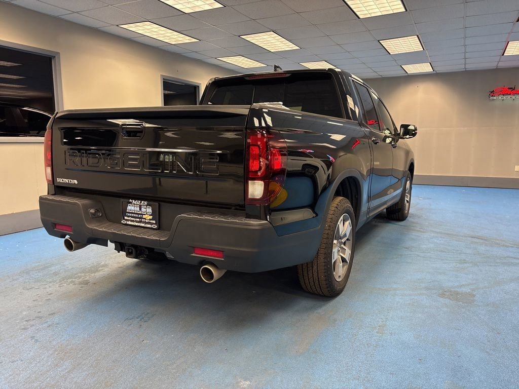 Used 2025 Honda Ridgeline RTL image 2