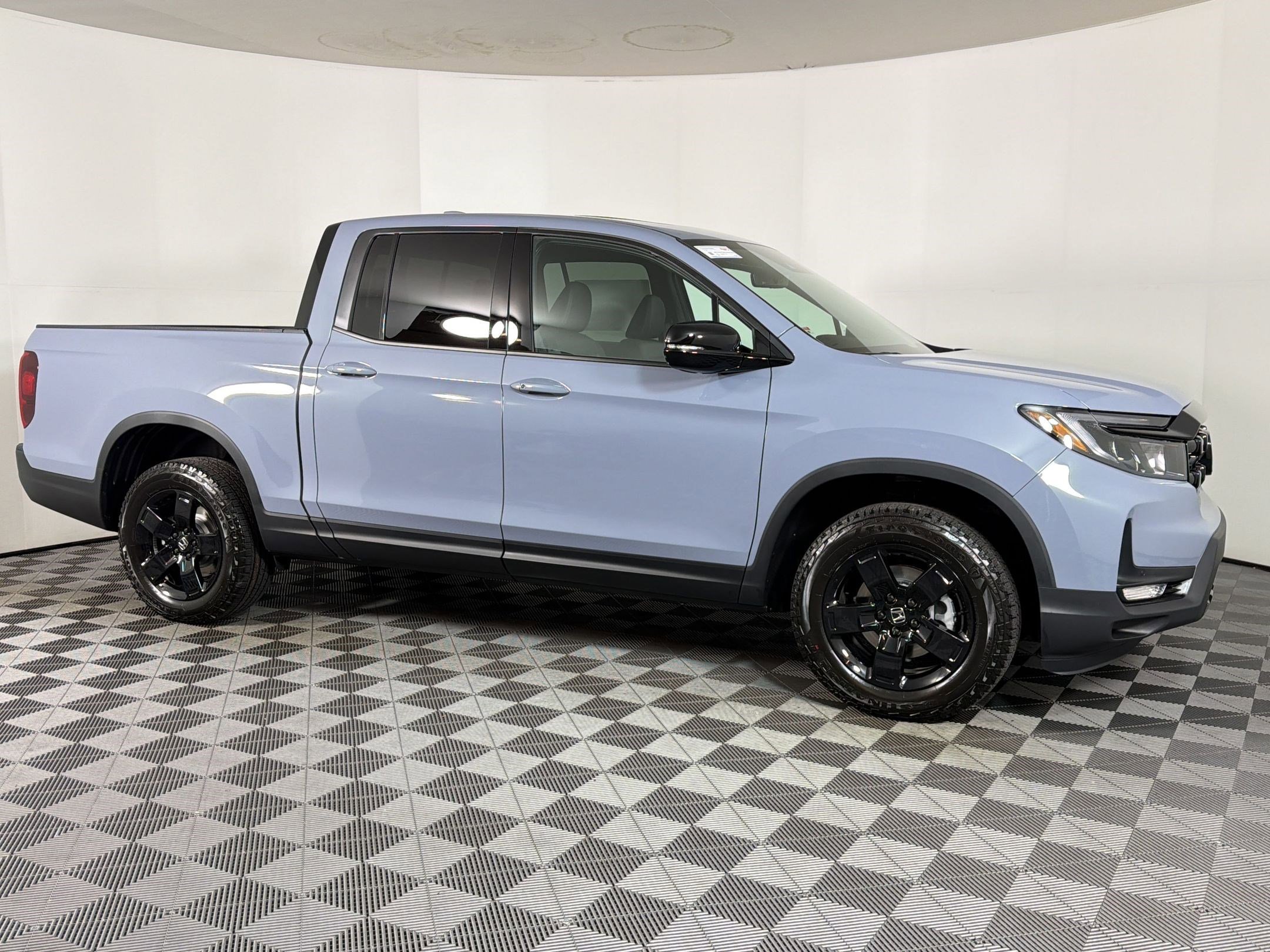 New 2026 Honda Ridgeline Black Edition image 6