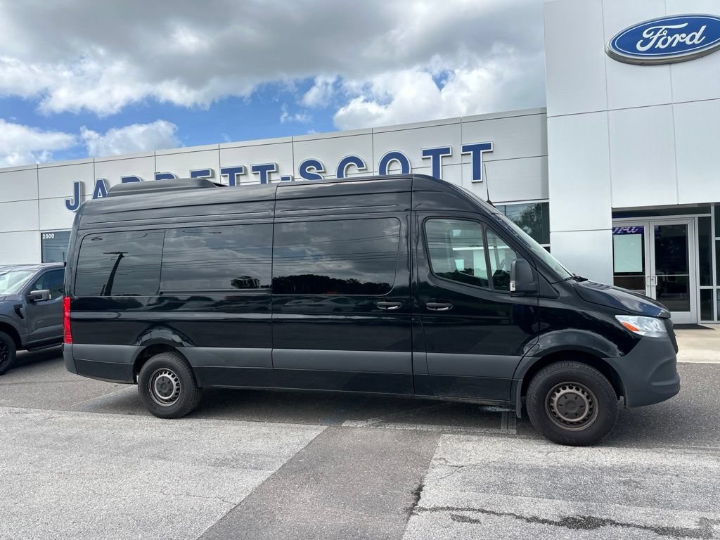 Used 2025 Mercedes-Benz Sprinter 2500 image 26