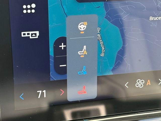 Used 2025 Ford Expedition Platinum w/ Driver's Package image 25