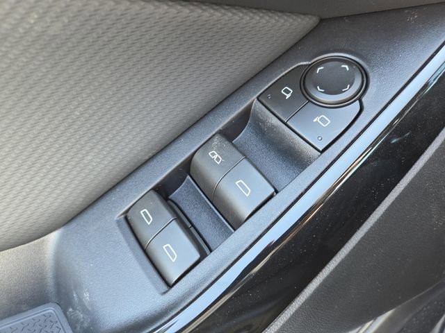 New 2026 Chevrolet Equinox LT w/ Convenience Package II FWD image 10