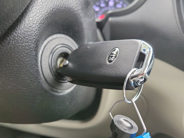 Certified 2021 Kia Soul LX image 31