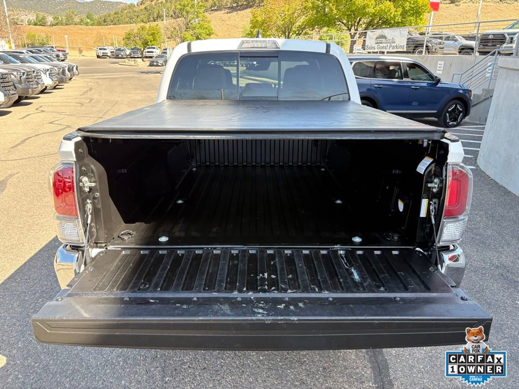 Used 2020 Toyota Tacoma TRD Off-Road AWD/4WD image 8