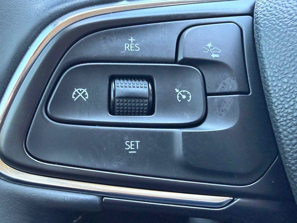 Used 2023 Buick Encore GX Select FWD image 16