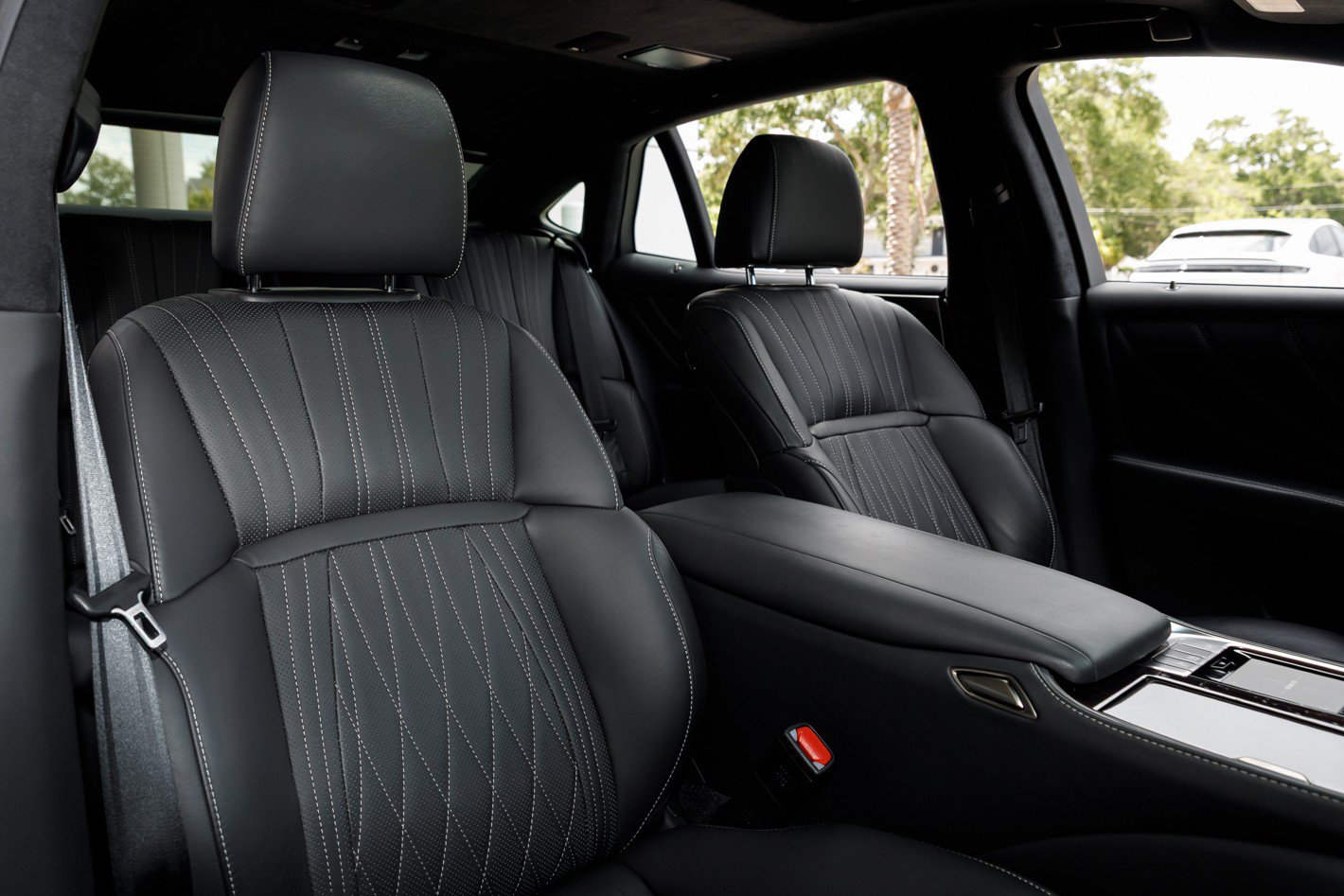 Used 2020 Lexus LS 500 w/ Interior Upgrade Package RWD image 42