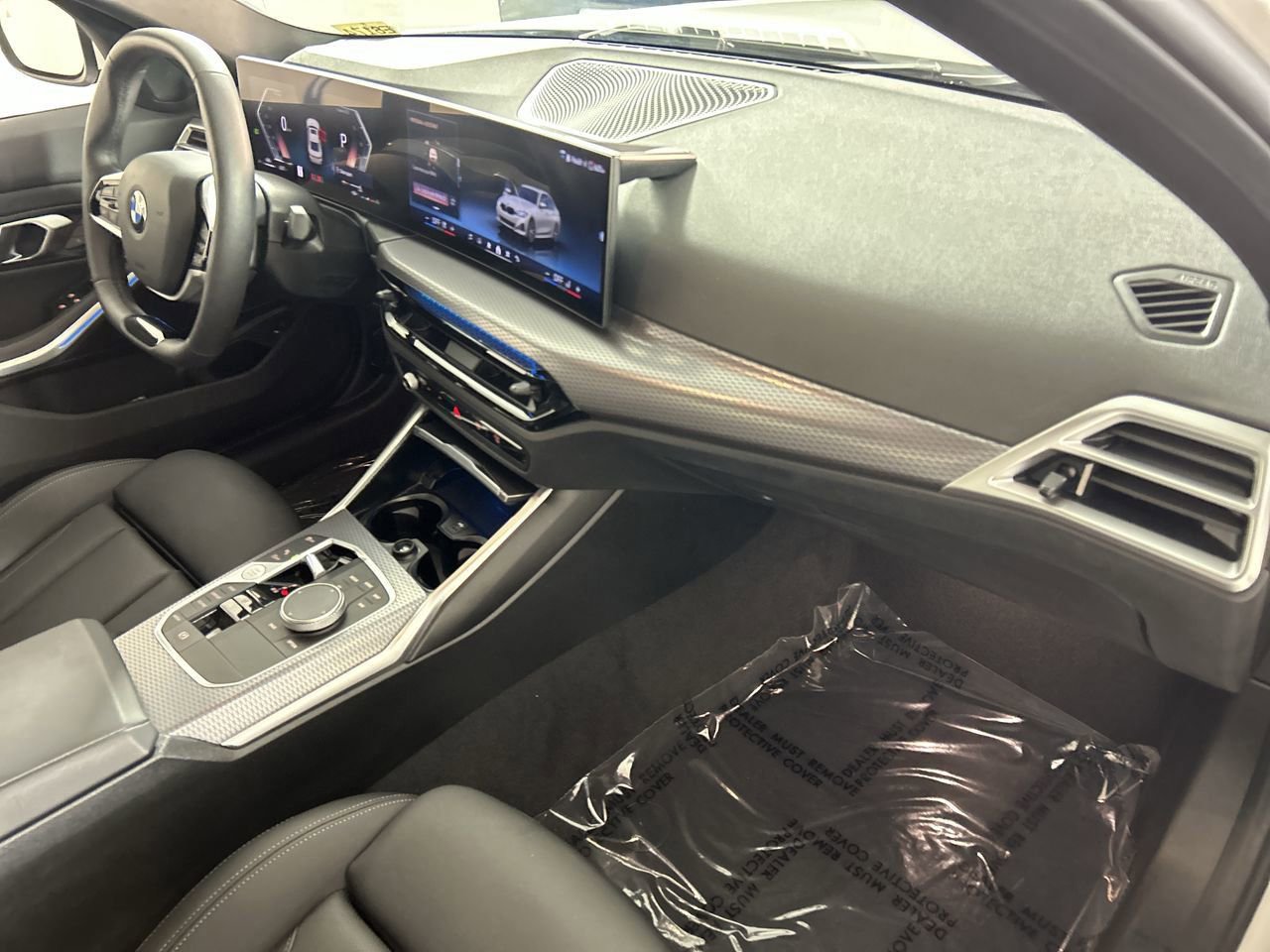 Used 2025 BMW 330i xDrive Sedan AWD/4WD image 27