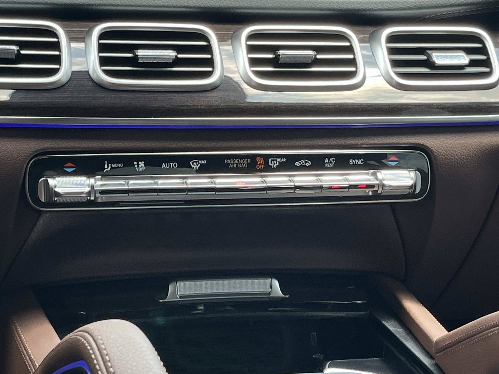 Certified 2026 Mercedes-Benz GLE 450 4MATIC Coupe image 17