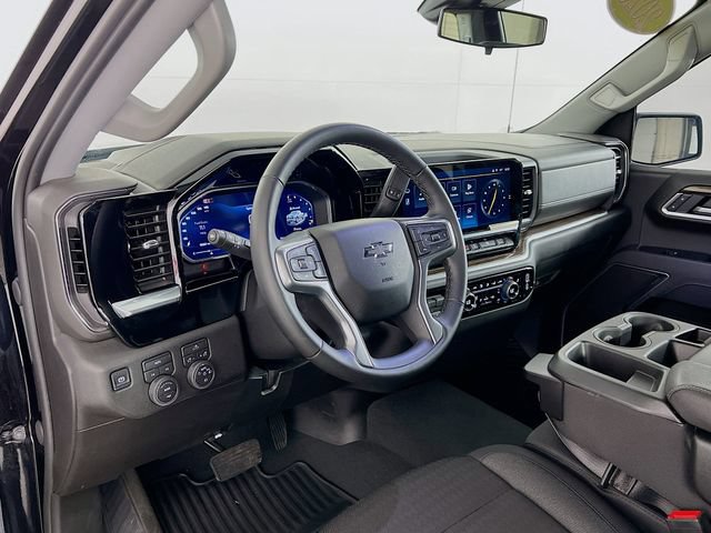 Used 2026 Chevrolet Silverado 1500 RST AWD/4WD image 33