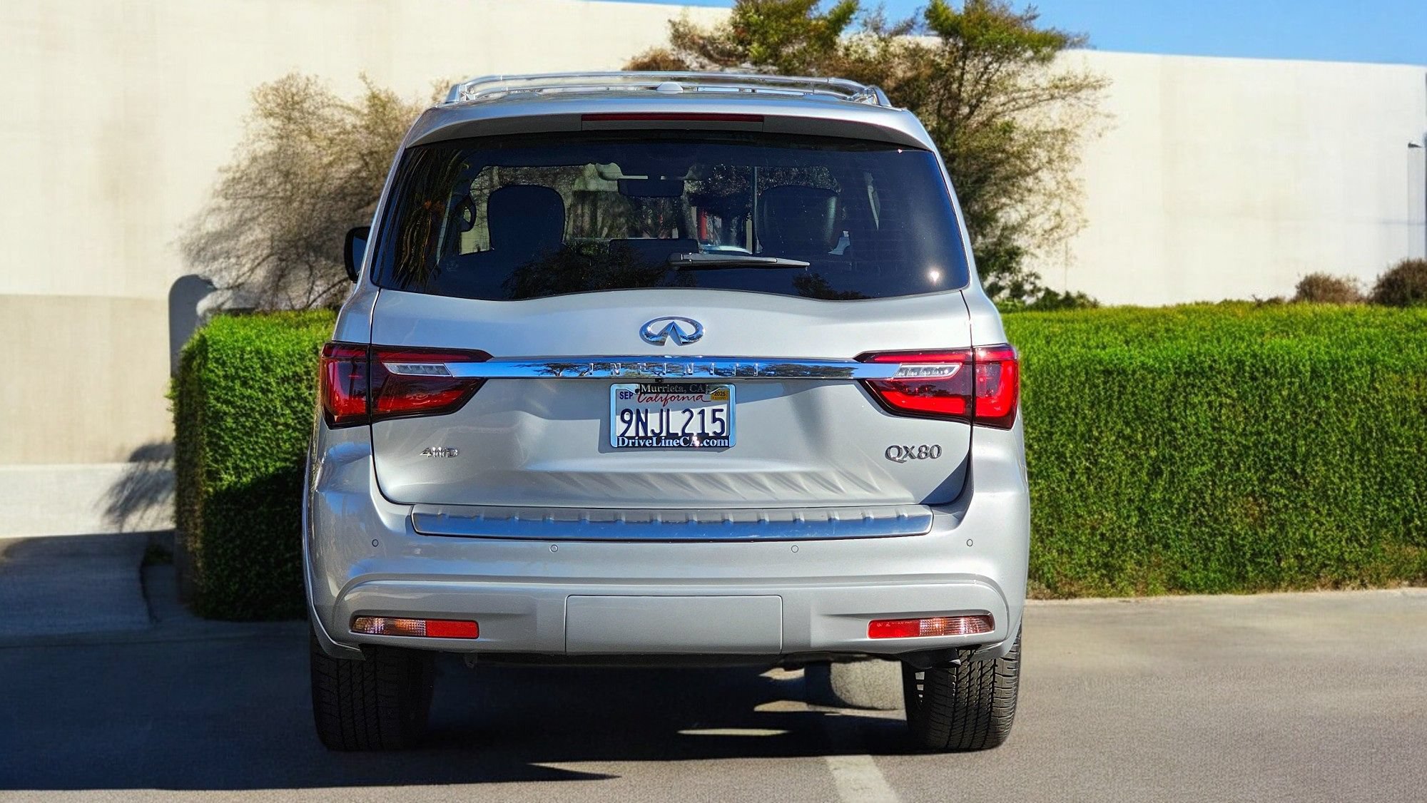 Used 2022 INFINITI QX80 Sensory w/ All-Season Package AWD/4WD image 6