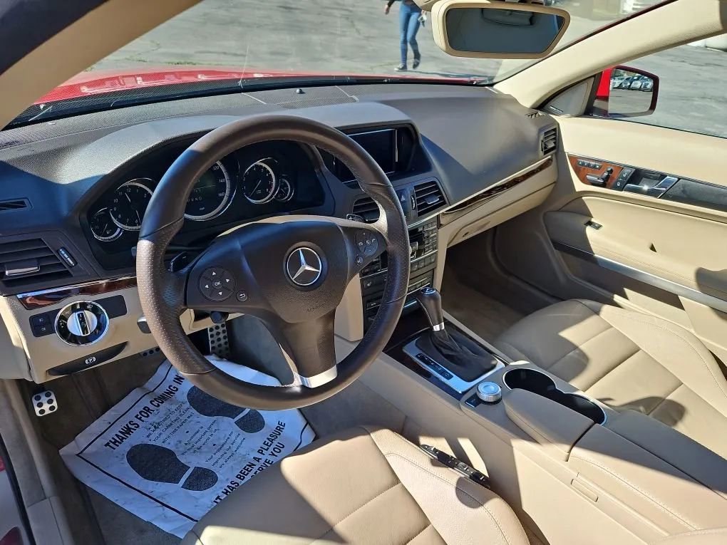 Used 2011 Mercedes-Benz E 350 Cabriolet image 10